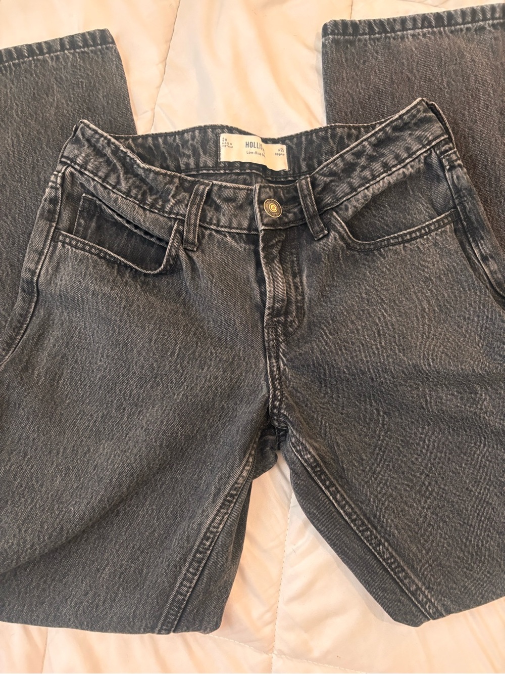 Hollister Women's Washed Charcoal Baggy Low-Rise